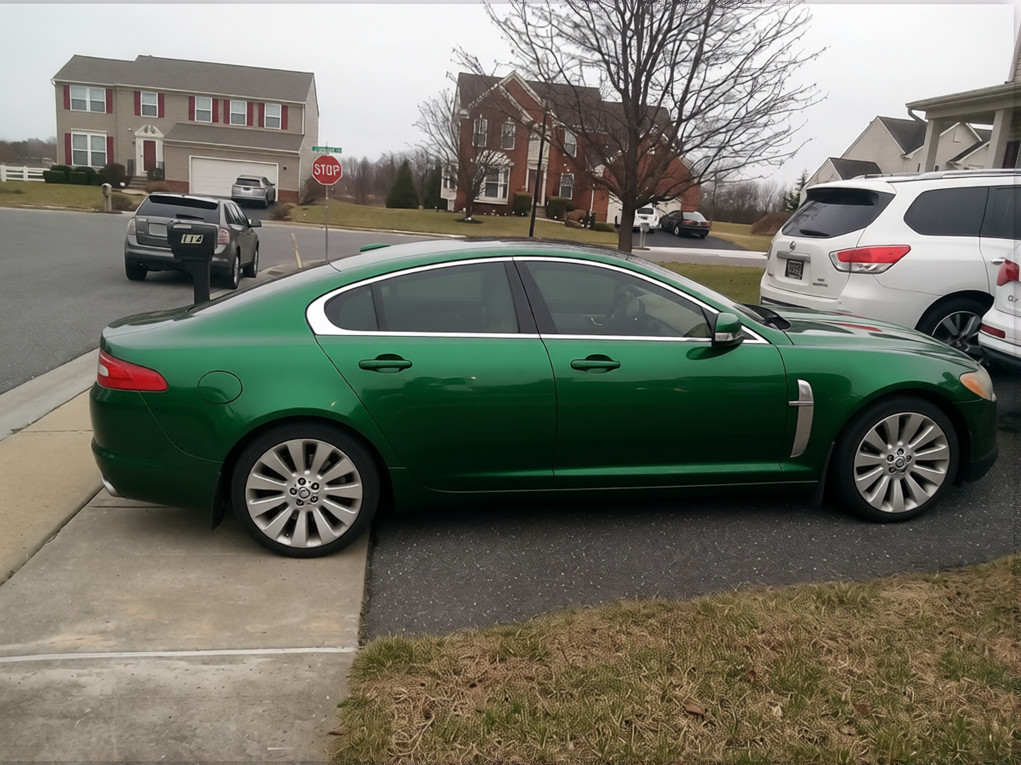 Jaguar XJ rendered in Racing Green gloss paint