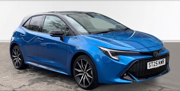 Toyota Corolla rendered in Gulf Blue gloss paint