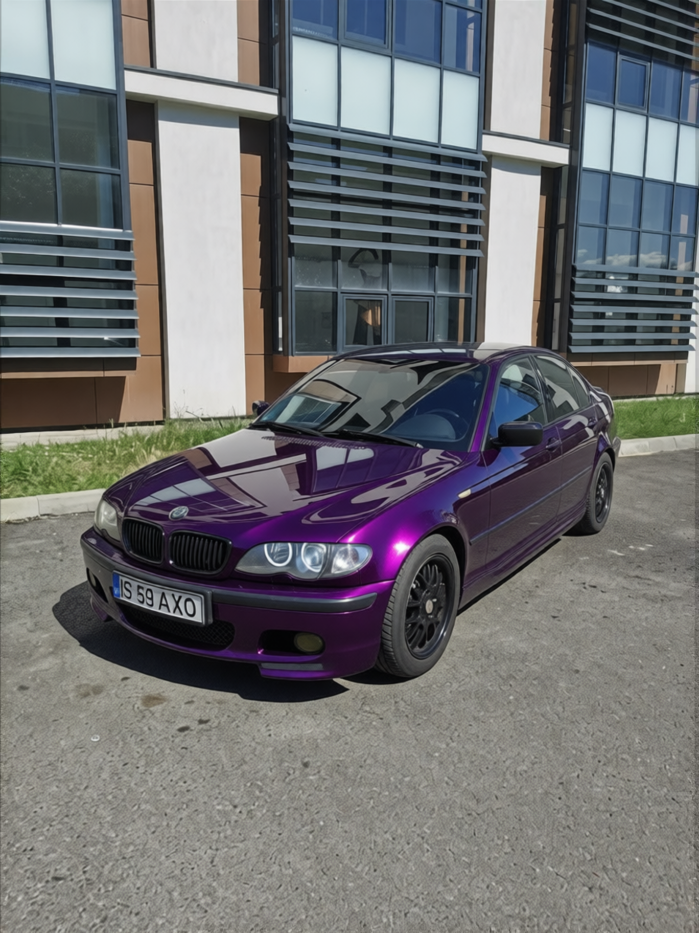 BMW 3 Series rendered in Midnight Purple gloss paint