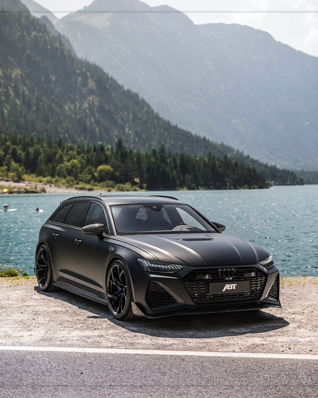 Audi RS6 rendered in Black matte paint