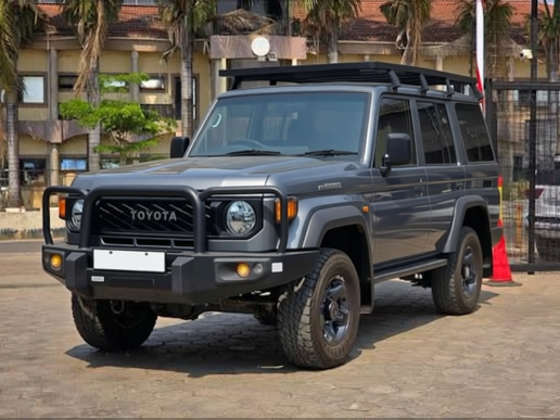 Your car rendered in Nardo Grey gloss paint