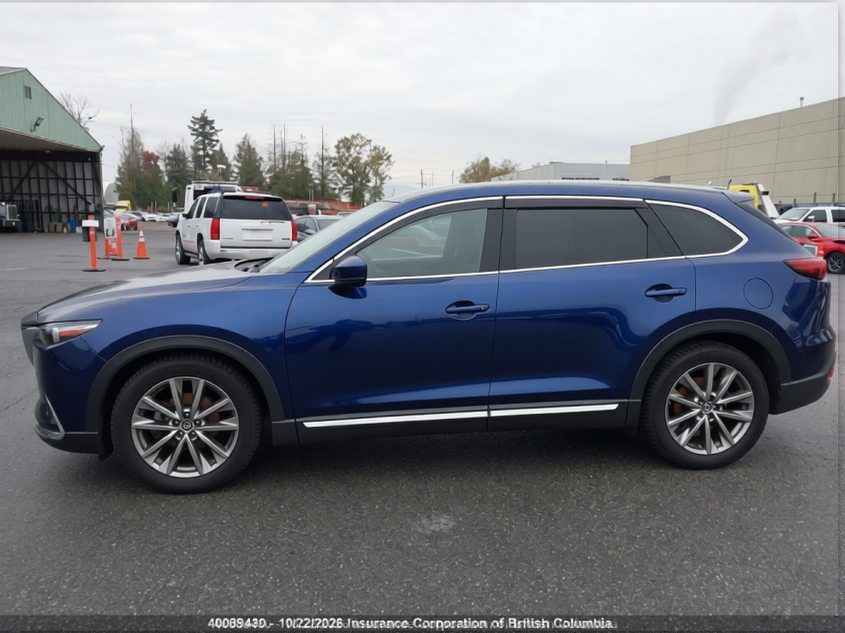 Mazda CX-5 rendered in Deep Navy gloss paint