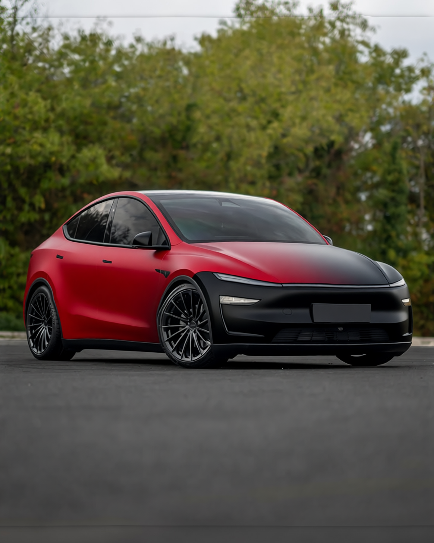 Tesla Model Y rendered in Satin ColorFlow Solar Dawn Red/Black gloss wrap